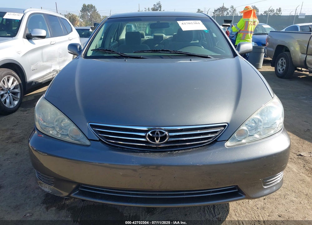 2005 TOYOTA CAMRY LE V6 VIN: 4T1BF32K65U596685