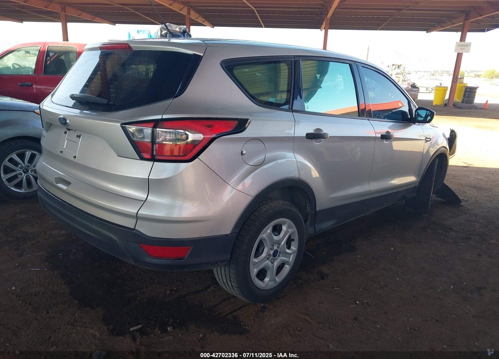 2017 FORD ESCAPE VIN: 1FMCU0F70HUB89318