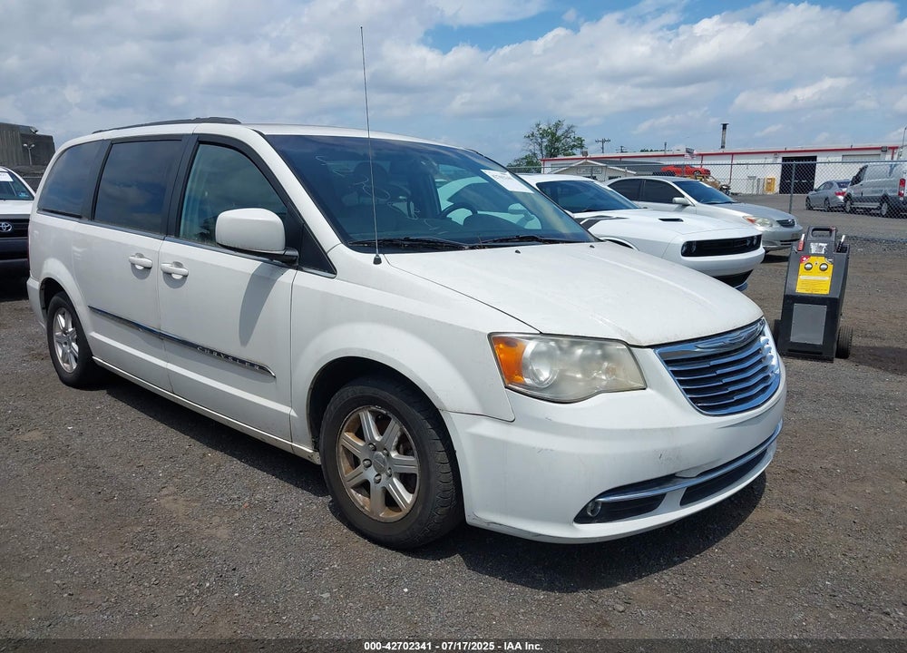 2013 CHRYSLER TOWN & COUNTRY TOURING VIN: 2C4RC1BG9DR576793