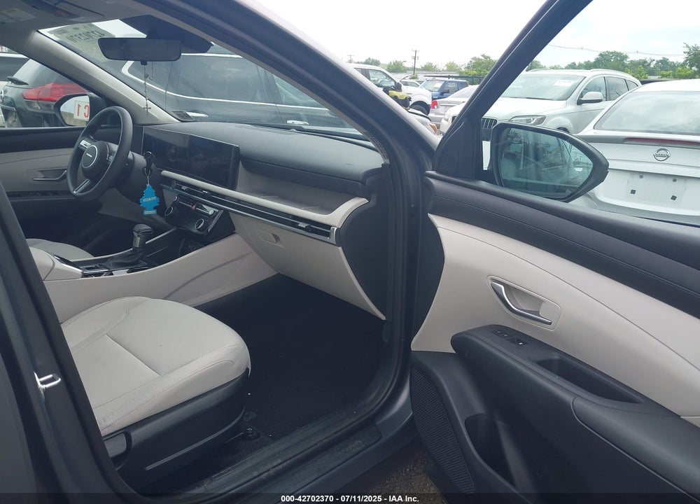 2025 HYUNDAI TUCSON SEL VIN: 5NMJBCDE5SH459677