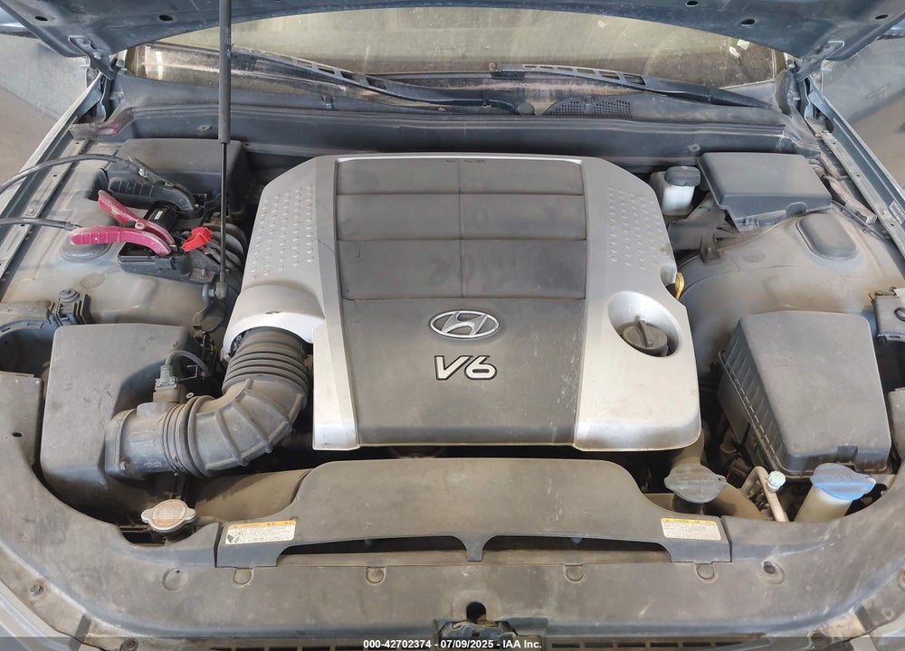 2009 HYUNDAI GENESIS VIN: KMHGC46E69U021386