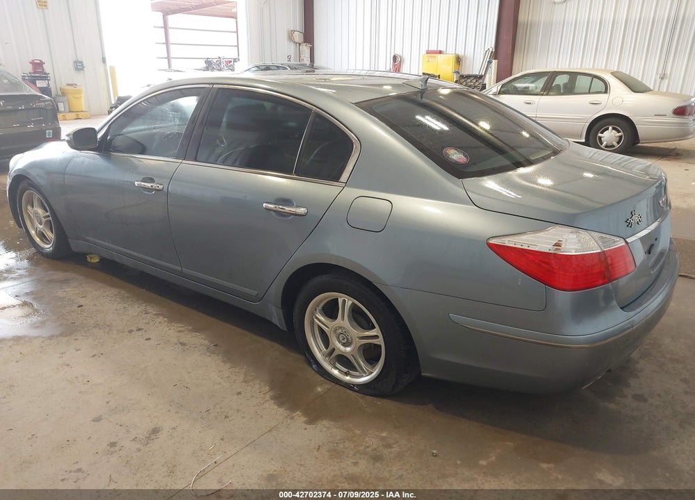 2009 HYUNDAI GENESIS VIN: KMHGC46E69U021386