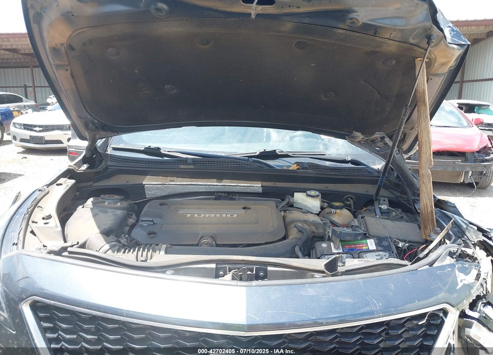 2019 CADILLAC XT4 VIN: 1GYFZER45KF189063