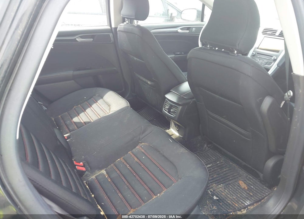 2016 FORD FUSION VIN: 3FA6P0T90GR405727