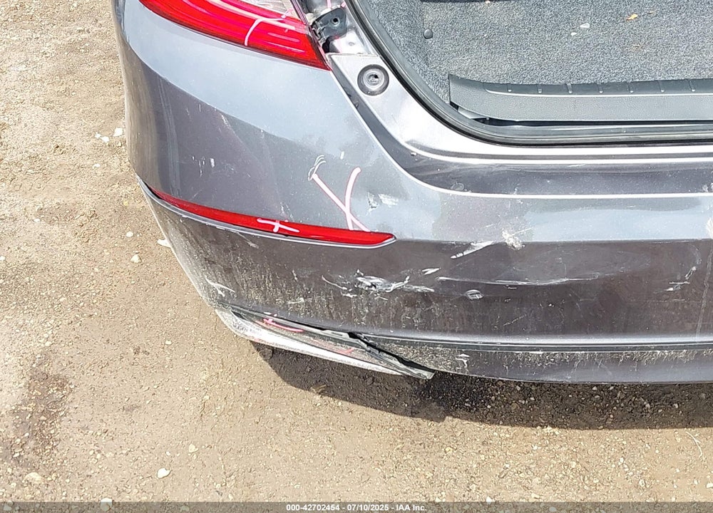 2019 HONDA ACCORD VIN: 1HGCV3F56KA013899