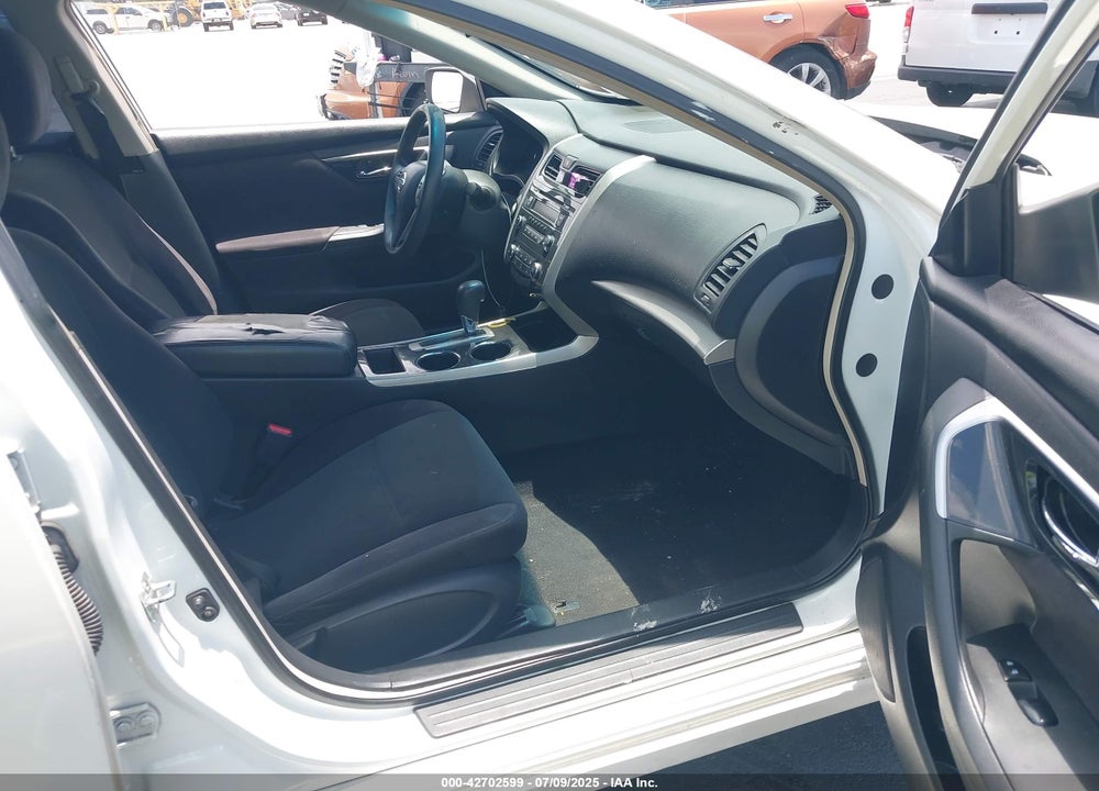 2013 NISSAN ALTIMA VIN: 1N4AL3AP8DN536881