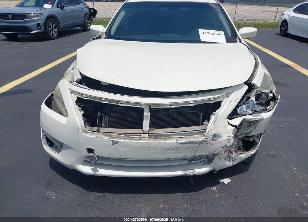 2013 NISSAN ALTIMA VIN: 1N4AL3AP8DN536881