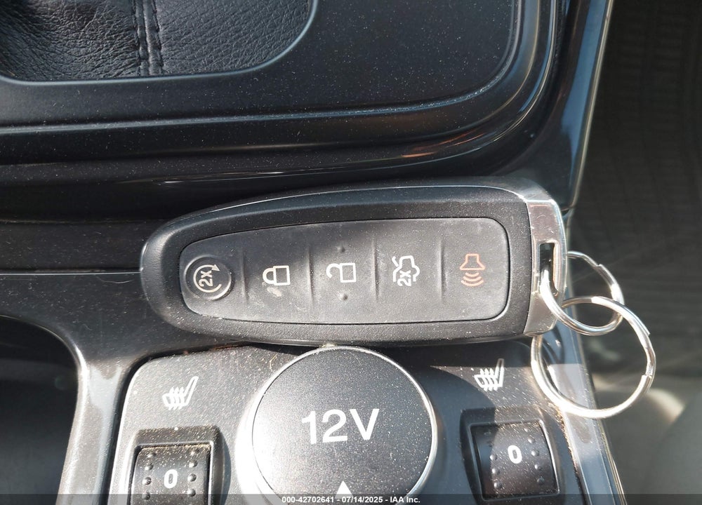 2014 FORD ESCAPE VIN: 1FMCU0J95EUC59092