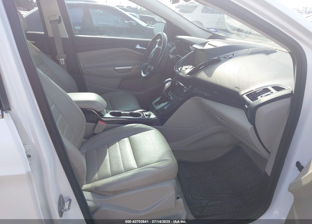 2014 FORD ESCAPE VIN: 1FMCU0J95EUC59092