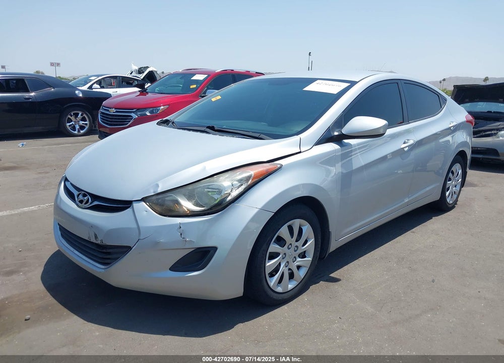 2012 HYUNDAI ELANTRA VIN: 5NPDH4AE8CH068324