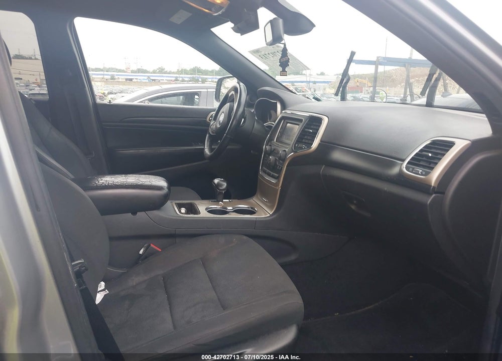 2014 JEEP GRAND CHEROKEE VIN: 1C4RJFAG4EC392229