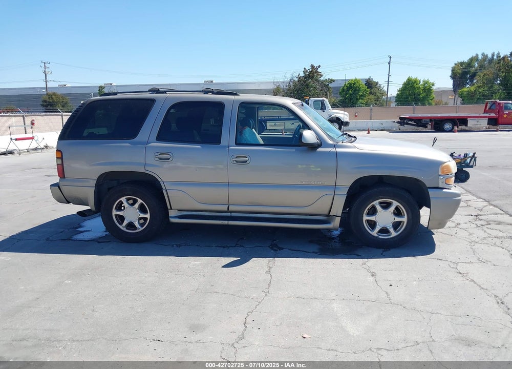 2001 GMC DENALI VIN: 1GKEK63U71J261966