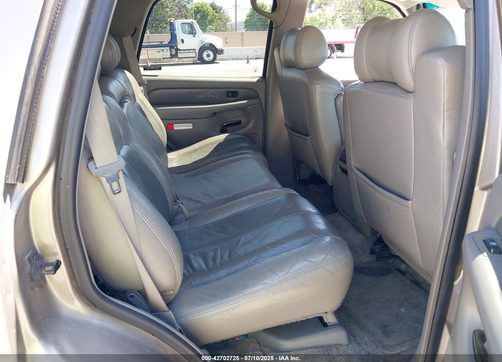 2001 GMC DENALI VIN: 1GKEK63U71J261966