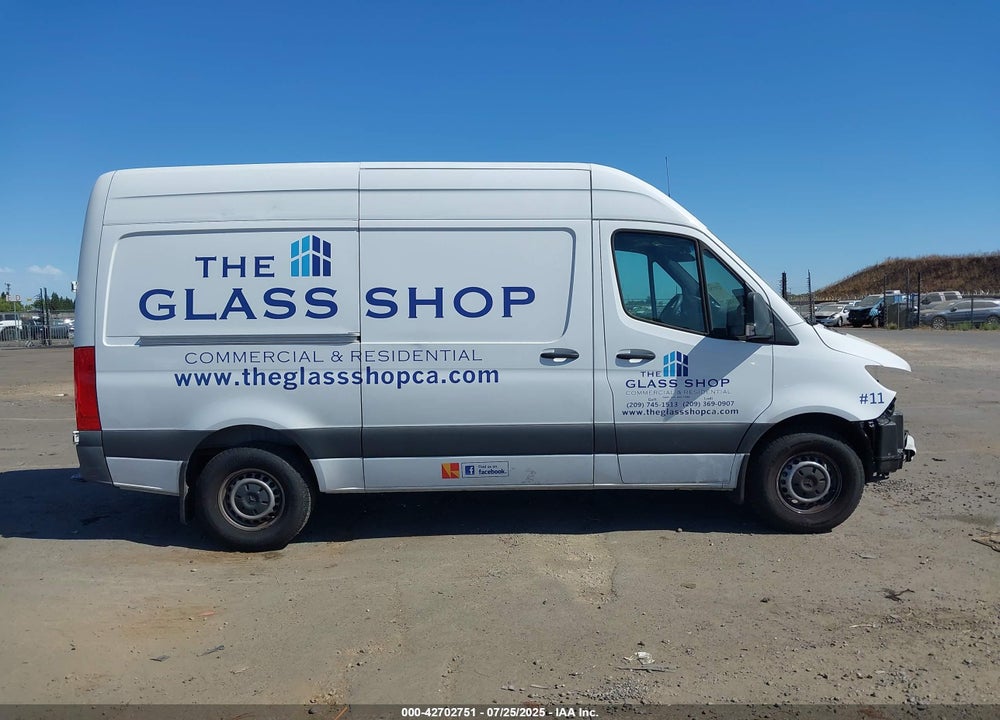 2022 MERCEDES-BENZ SPRINTER 2500 VIN: W1Y4EBHY8NT102589
