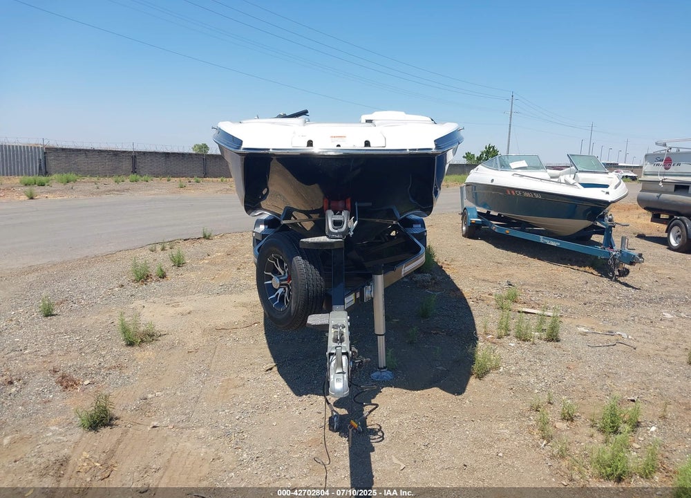2016 MASTERCRAFT OTHER VIN: MBCWKMJ5E616