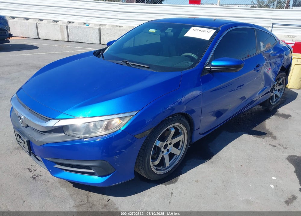 2016 HONDA CIVIC VIN: 2HGFC4B05GH305409