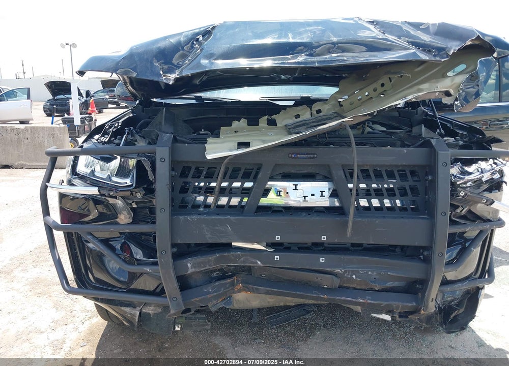 2022 CHEVROLET TAHOE VIN: 1GNSCLED4NR235962