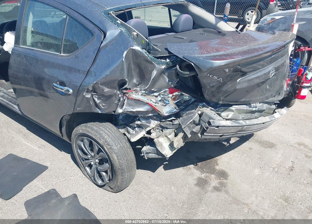 2019 NISSAN VERSA VIN: 3N1CN7AP7KL846895