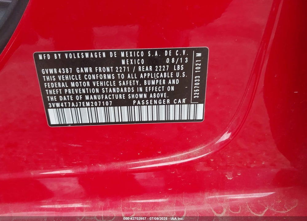 2014 VOLKSWAGEN JETTA VIN: 3VW4T7AJ7EM207107