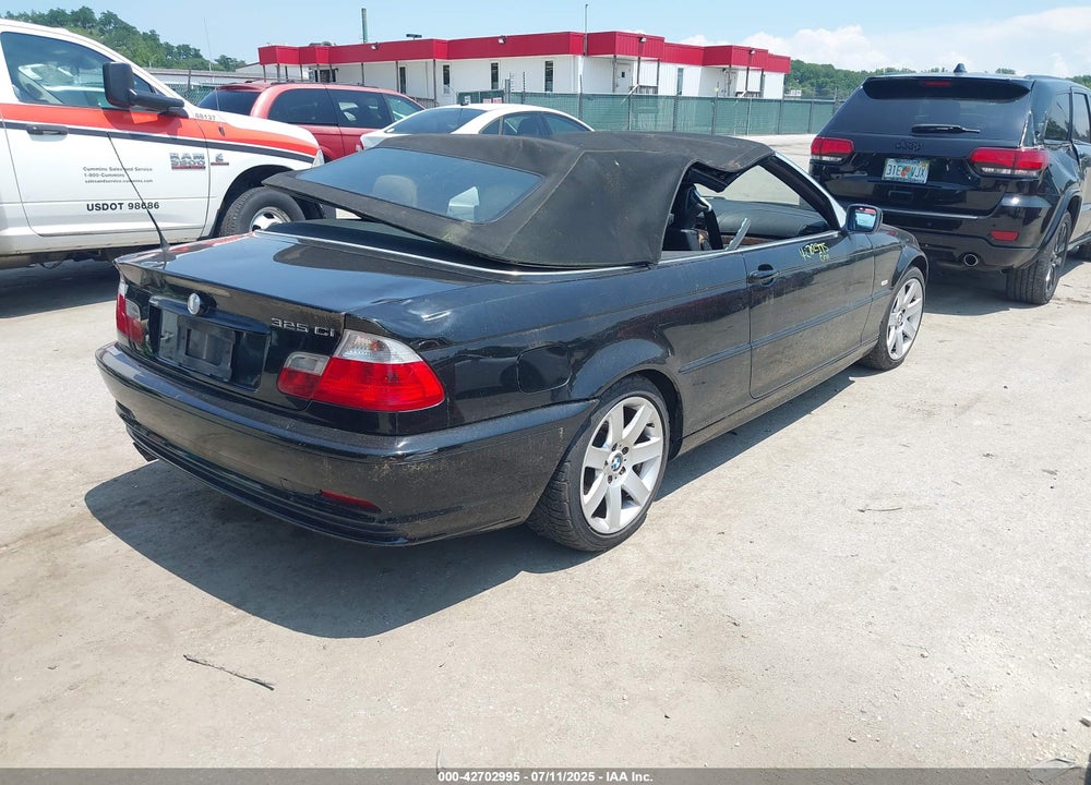 2002 BMW 325CI VIN: WBABS334X2PG88568