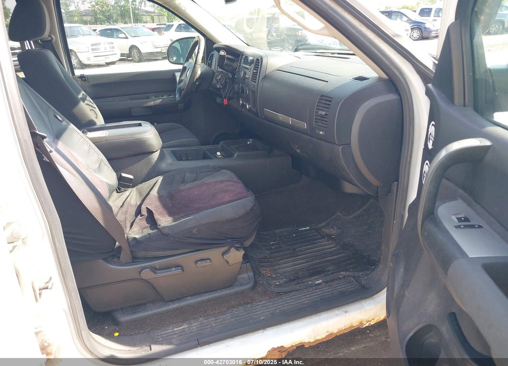 2008 CHEVROLET SILVERADO 1500 LT2 VIN: 3GCEK13398G314264
