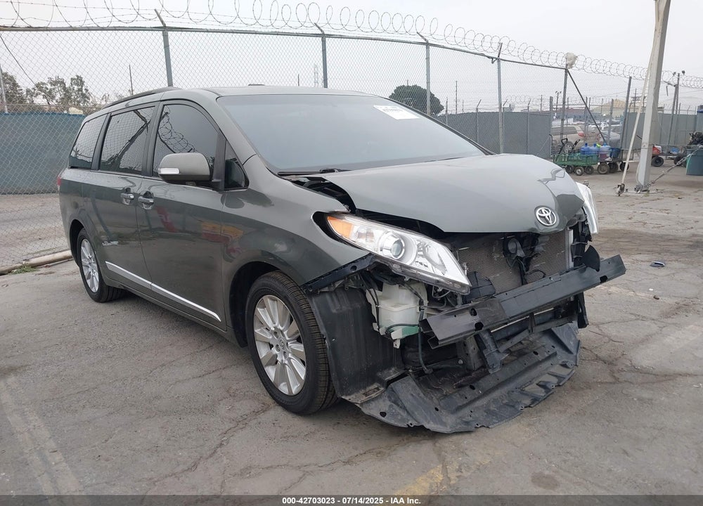 2013 TOYOTA SIENNA LIMITED 7 PASSENGER VIN: 5TDDK3DC6DS059963