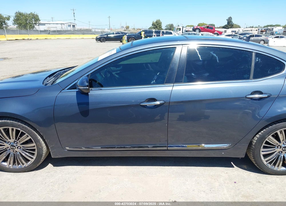 2014 KIA CADENZA VIN: KNALN4D72E5157257