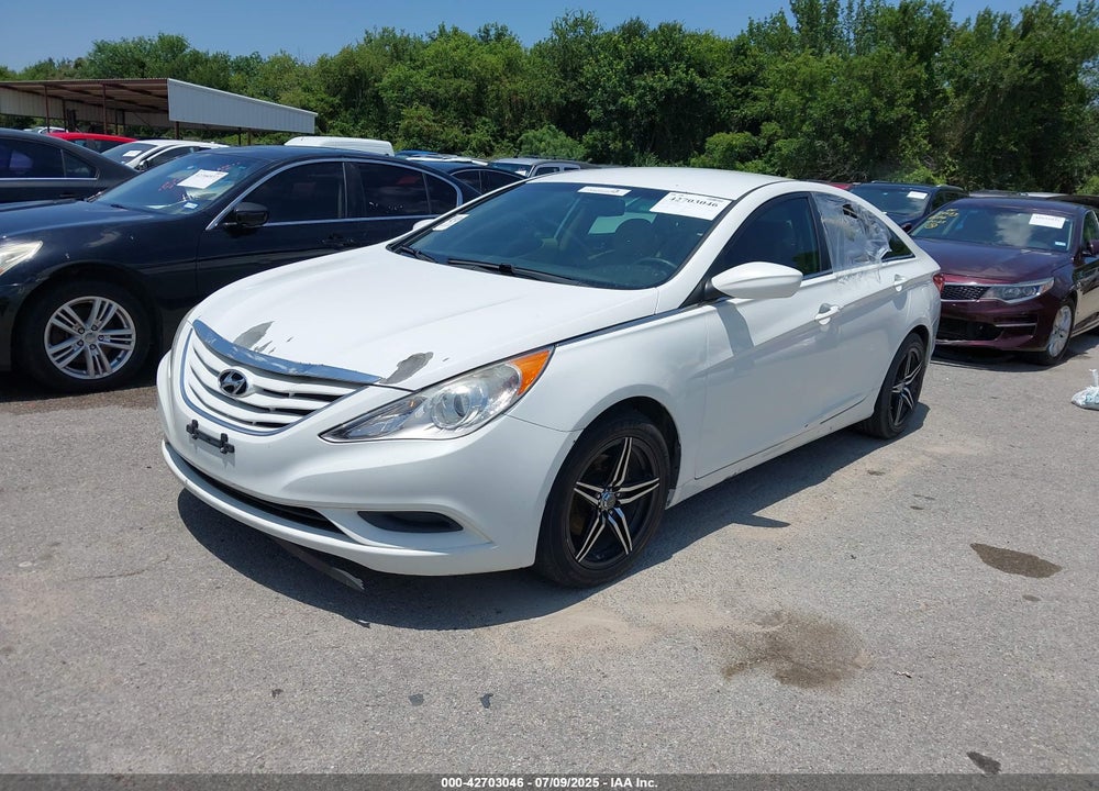 2013 HYUNDAI SONATA VIN: 5NPEB4AC4DH804763