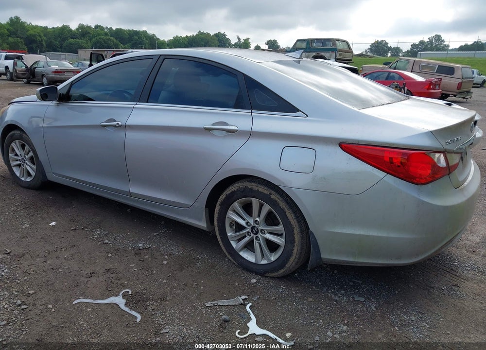 2013 HYUNDAI SONATA VIN: 5NPEB4AC0DH594694