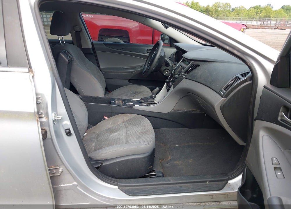 2013 HYUNDAI SONATA VIN: 5NPEB4AC0DH594694