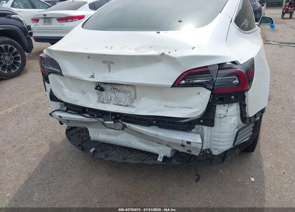 2018 TESLA MODEL 3 VIN: 5YJ3E1EB3JF134728