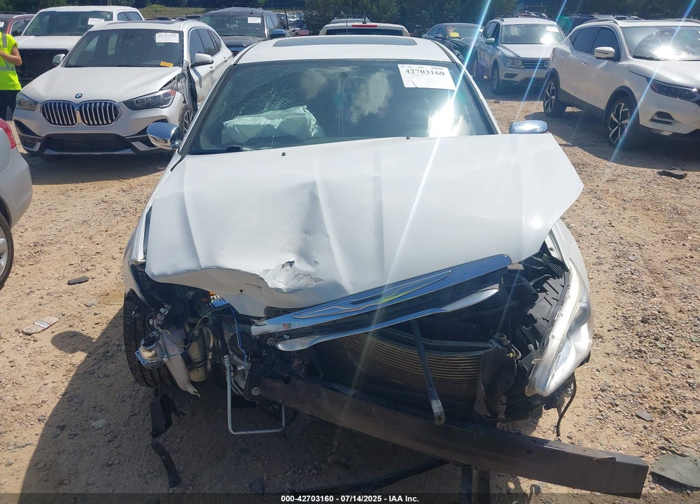 2013 CHRYSLER 200 VIN: 1C3CCBCGXDN609361