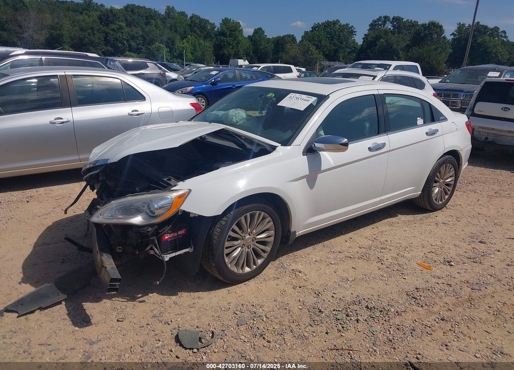 2013 CHRYSLER 200 VIN: 1C3CCBCGXDN609361