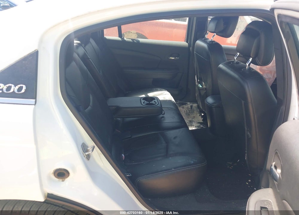 2013 CHRYSLER 200 VIN: 1C3CCBCGXDN609361