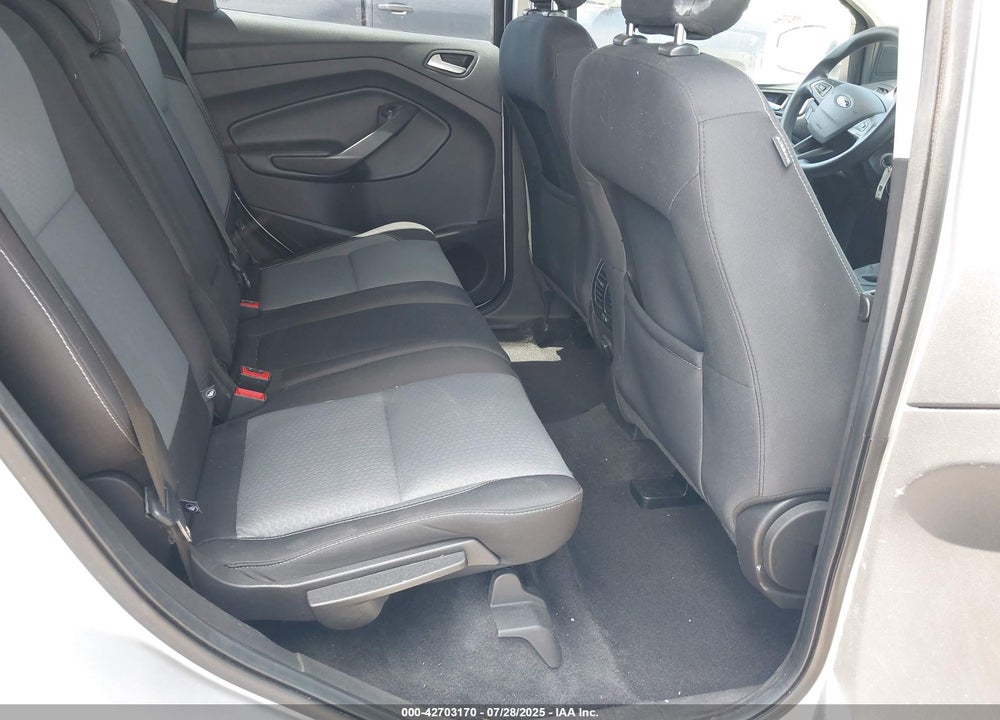 2018 FORD ESCAPE VIN: 1FMCU0GD0JUA74048