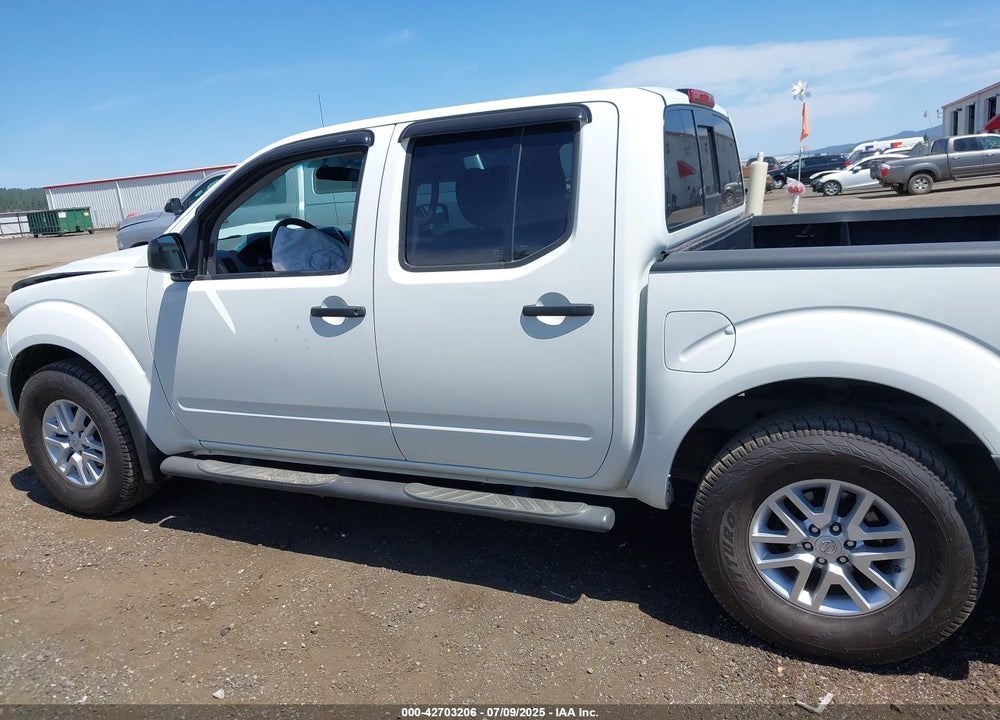 2017 NISSAN FRONTIER VIN: 1N6AD0EV1HN756073