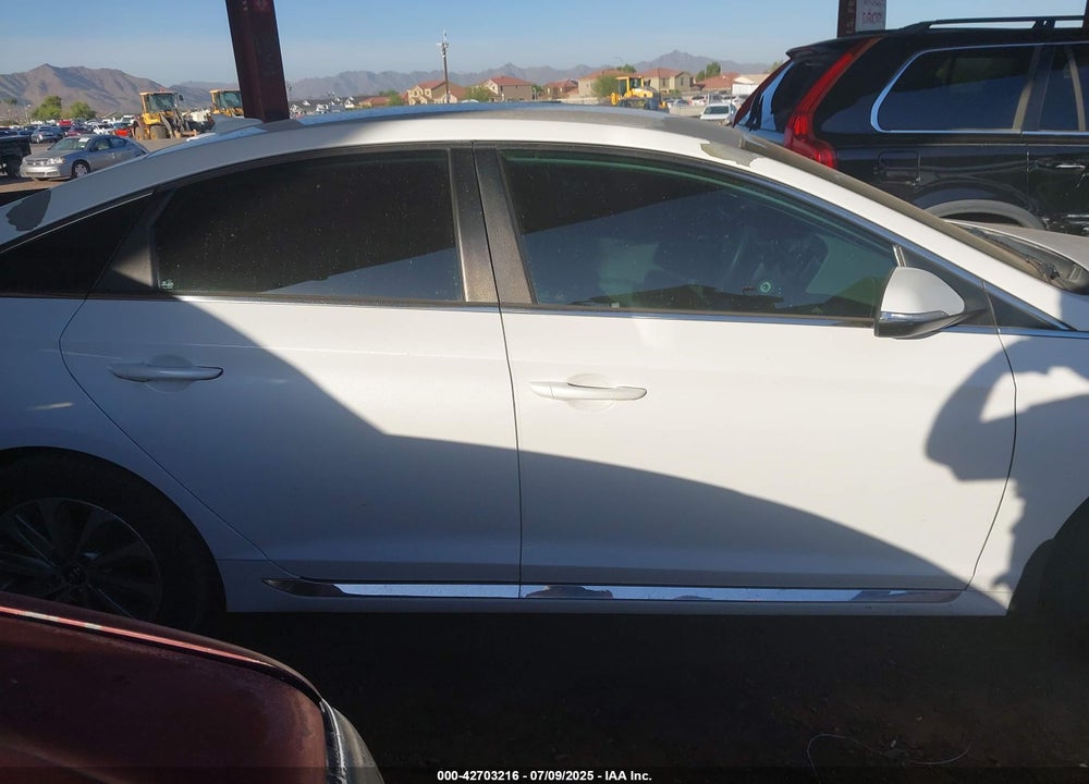 2017 HYUNDAI SONATA VIN: 5NPE34AF9HH479928