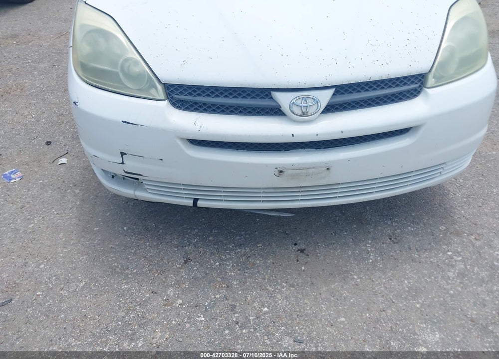 2004 TOYOTA SIENNA VIN: 5TDZA23C14S130040