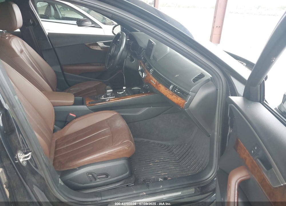 2017 AUDI A4 VIN: WAUANAF46HN017905