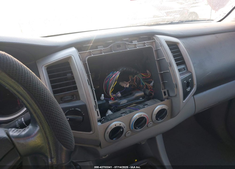 2009 TOYOTA TACOMA VIN: 5TEUX42N69Z646444