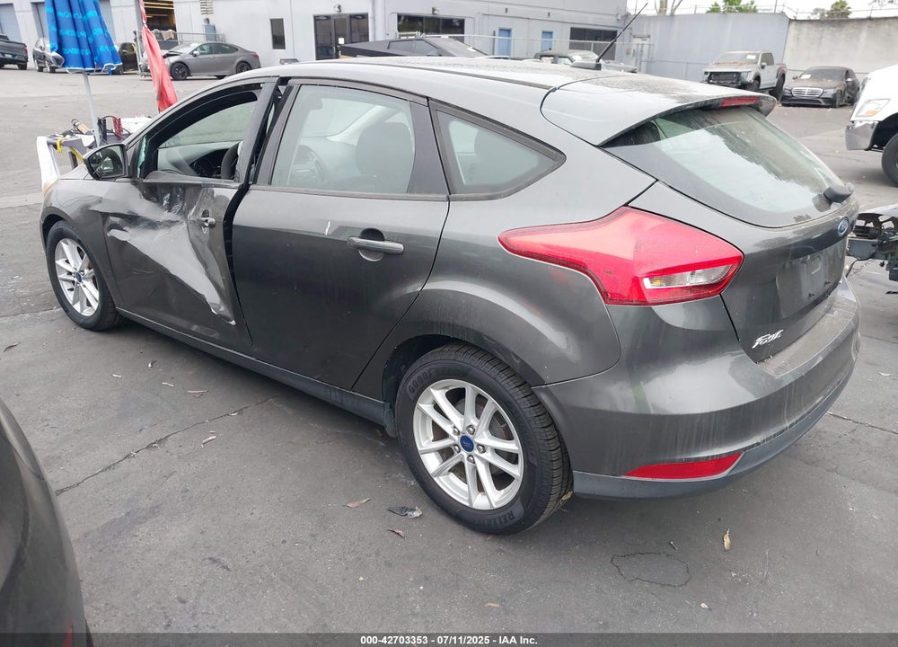 2015 FORD FOCUS VIN: 1FADP3K26FL342515