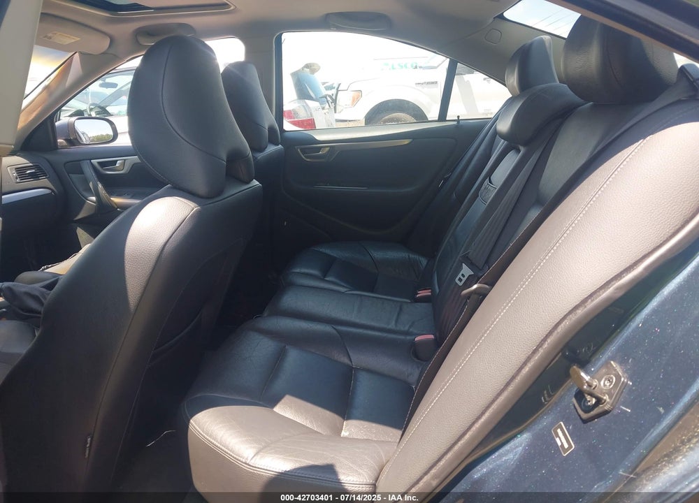 2008 VOLVO S60 VIN: YV1RS547082701895