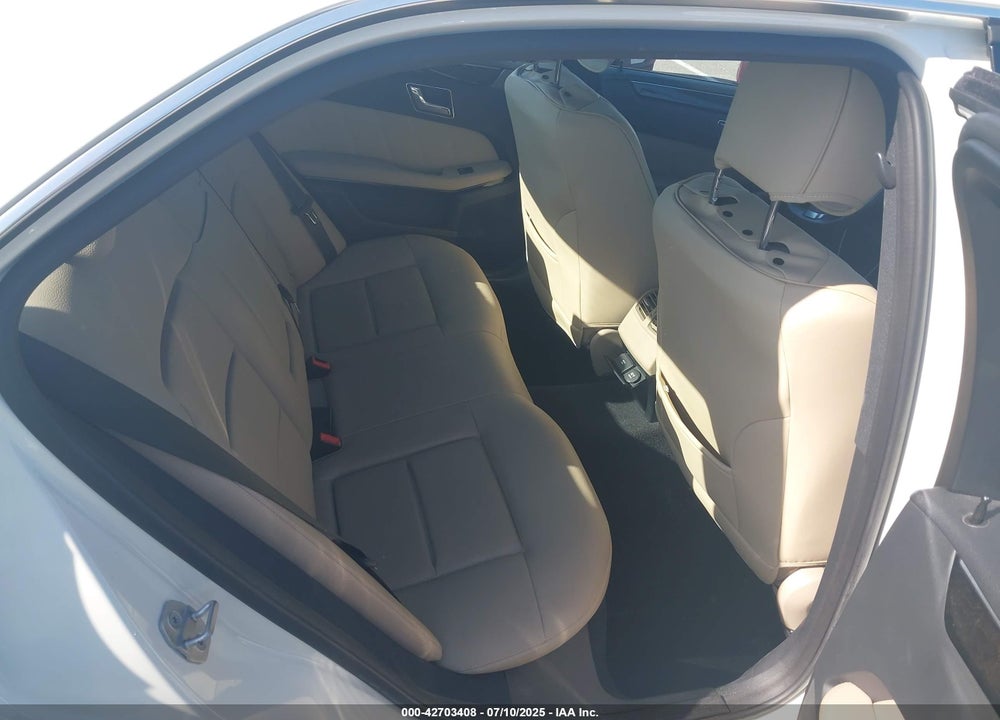 2011 MERCEDES-BENZ E 350 VIN: WDDHF5GBXBA320239