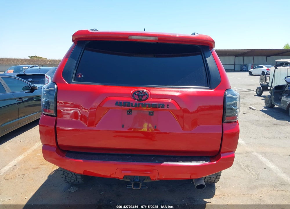 2022 TOYOTA 4RUNNER VIN: JTENU5JR1N6072152