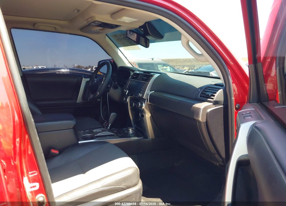 2022 TOYOTA 4RUNNER VIN: JTENU5JR1N6072152