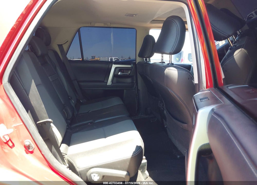 2022 TOYOTA 4RUNNER VIN: JTENU5JR1N6072152