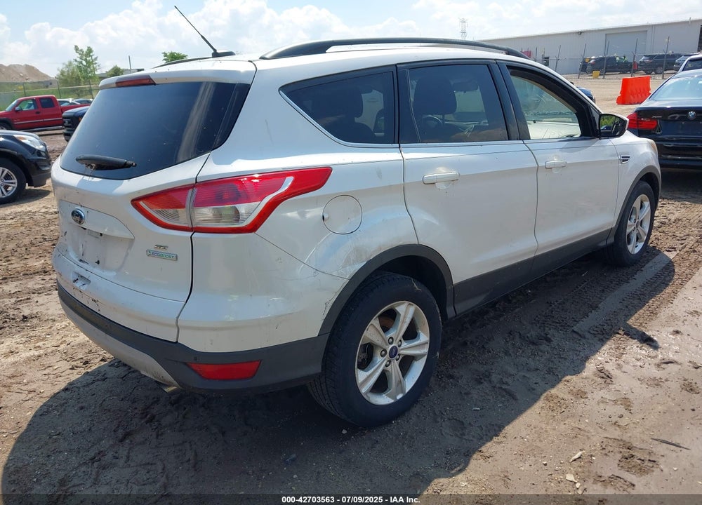 2014 FORD ESCAPE VIN: 1FMCU0GX4EUE42781