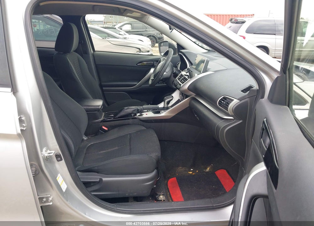 2018 MITSUBISHI ECLIPSE VIN: JA4AT4AA2JZ044096