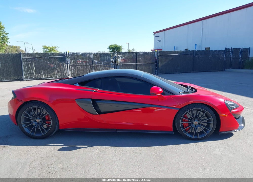 2017 MCLAREN 570S VIN: SBM13DAA1HW004116