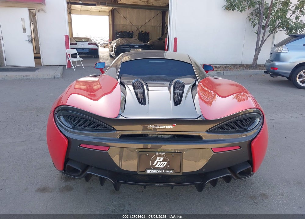 2017 MCLAREN 570S VIN: SBM13DAA1HW004116